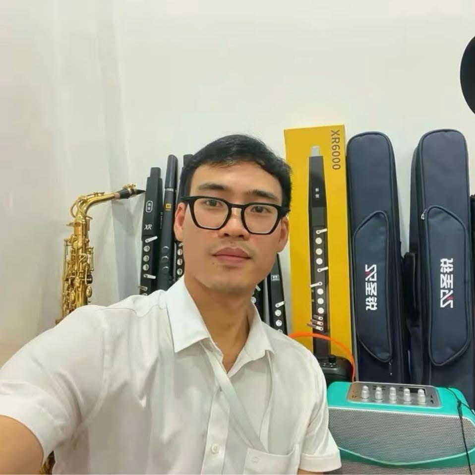 Chân dung nhân vật